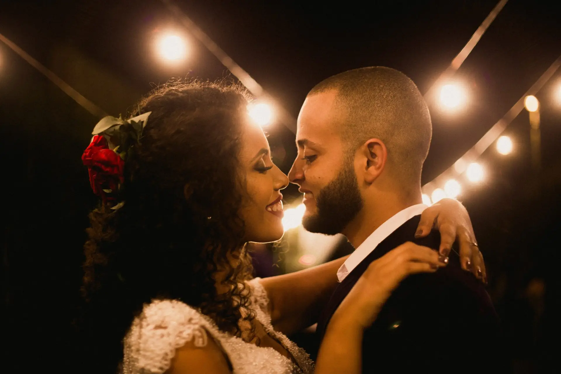 newlyweds dancing at wedding with chicago wedding DJ playing music