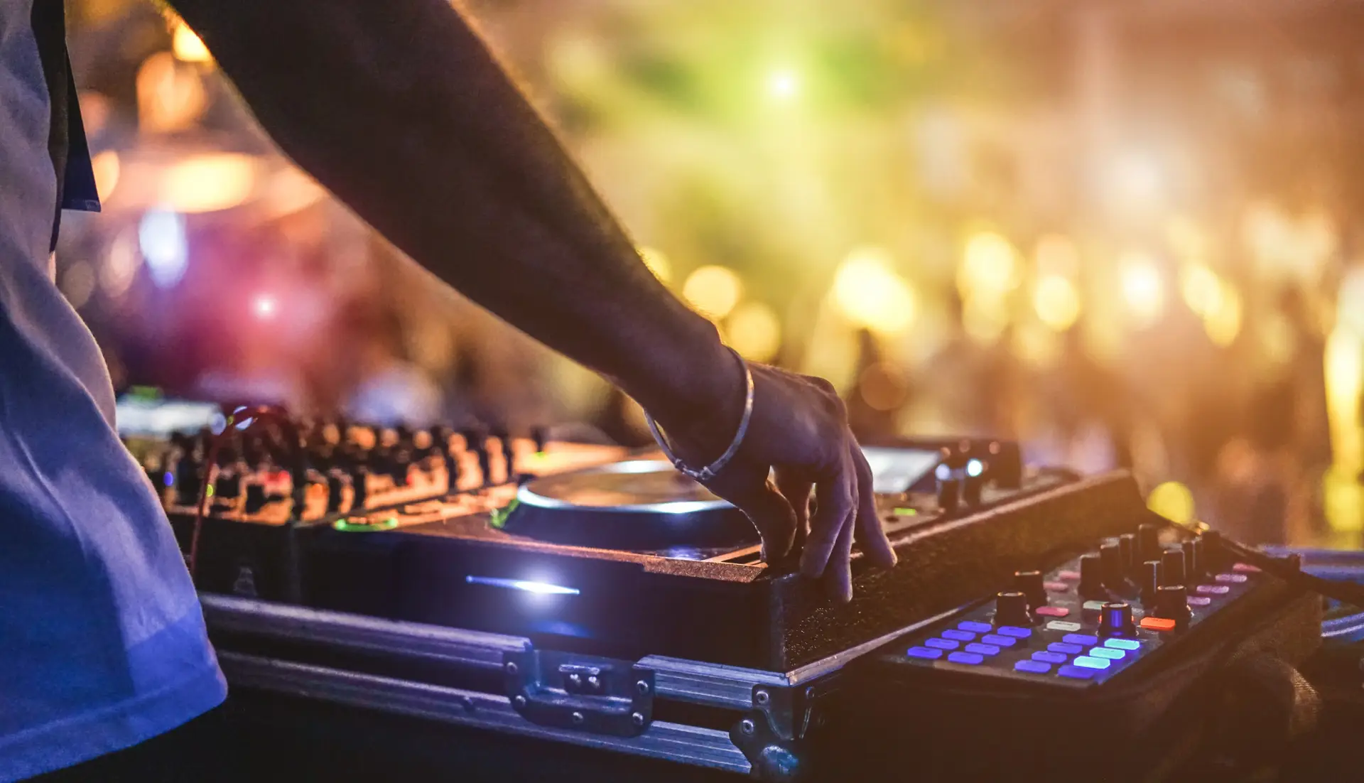 disc jockeys in chicago