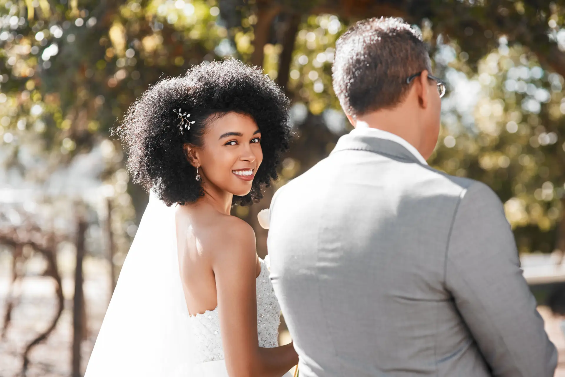 father and bride dance