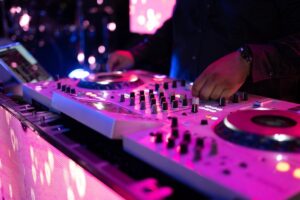 Chicago DJ services