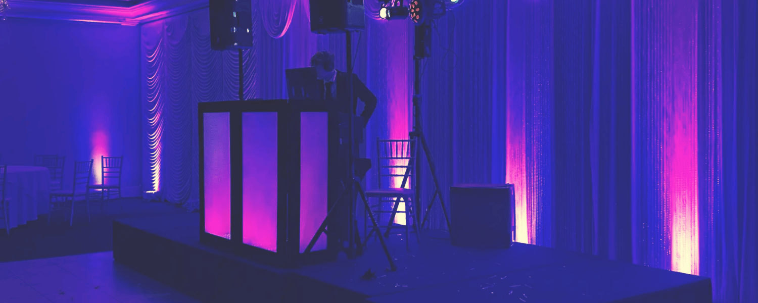 How to Choose the Right Wedding DJ in Chicago